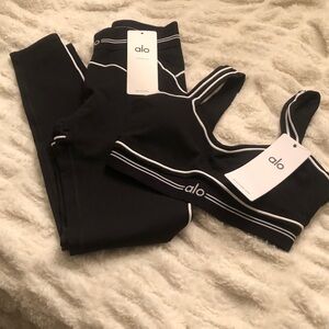 ALO Yoga XS Set NWT